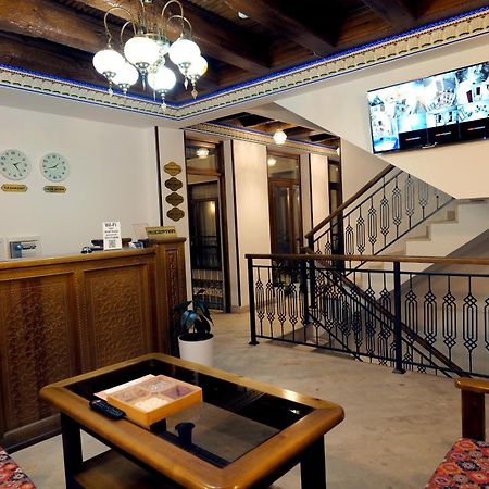 Istat Boutique Hotel Bukhara Bagian luar foto