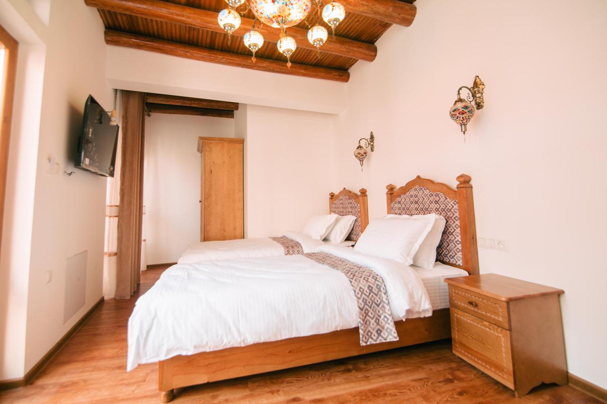 Istat Boutique Hotel Bukhara Bagian luar foto