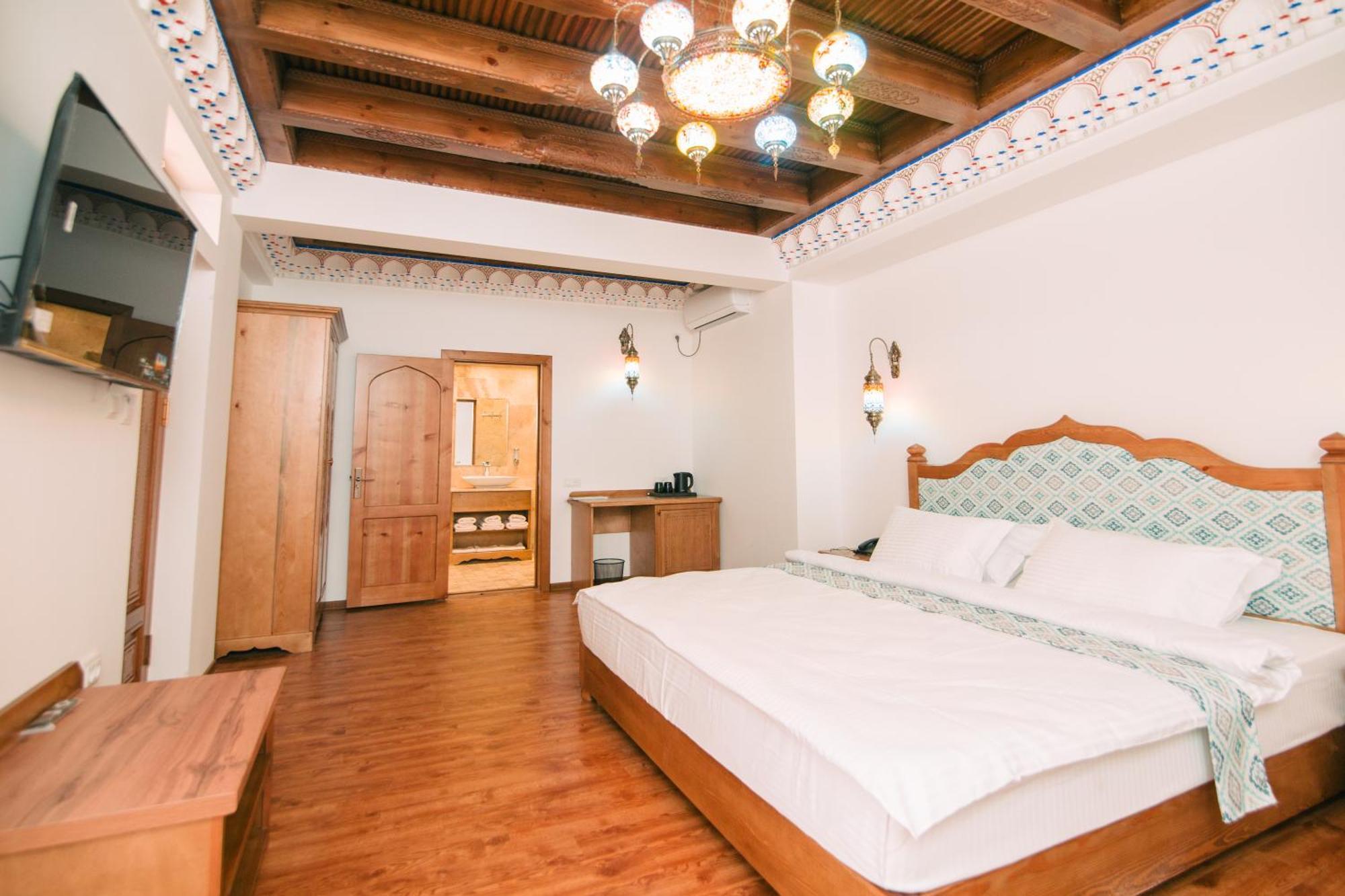 Istat Boutique Hotel Bukhara Bagian luar foto