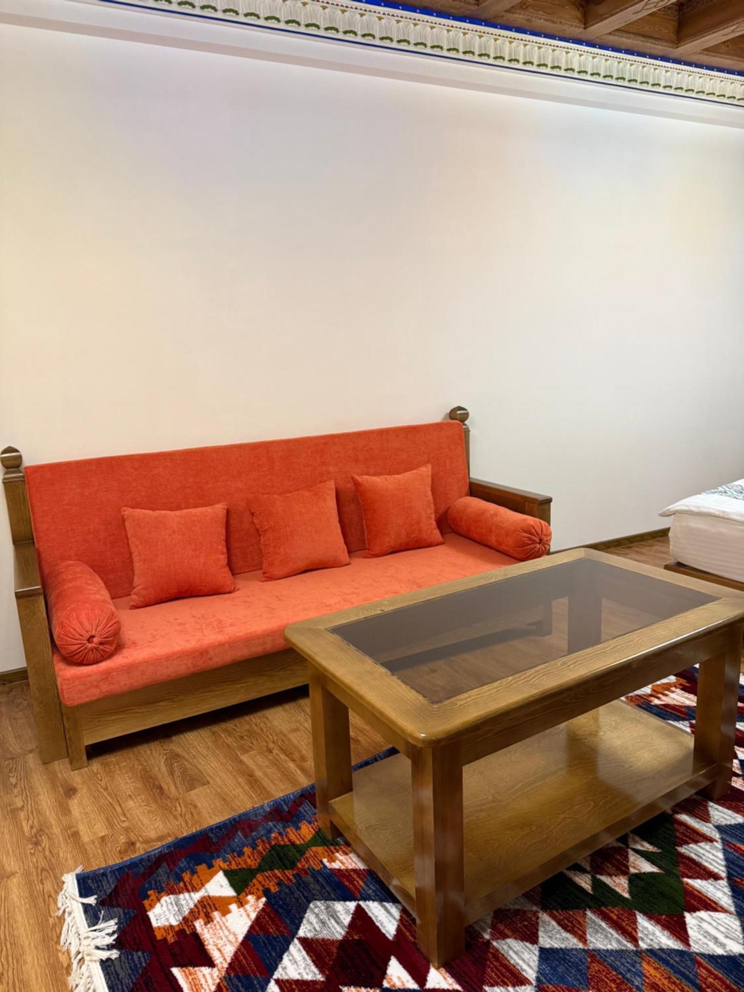 Istat Boutique Hotel Bukhara Bagian luar foto