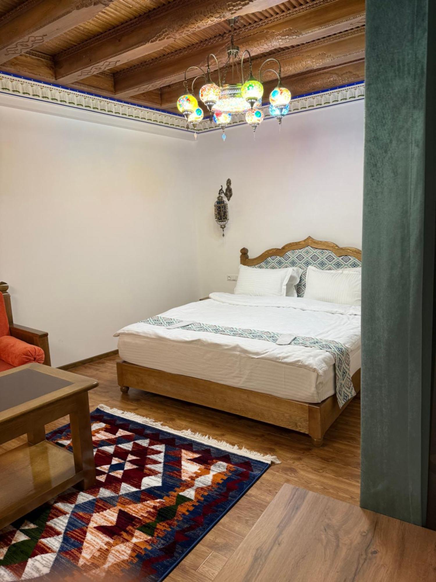 Istat Boutique Hotel Bukhara Bagian luar foto